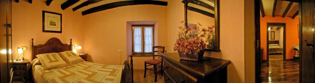 Casa Navarlaz S N Valcarlos Exteriér fotografie