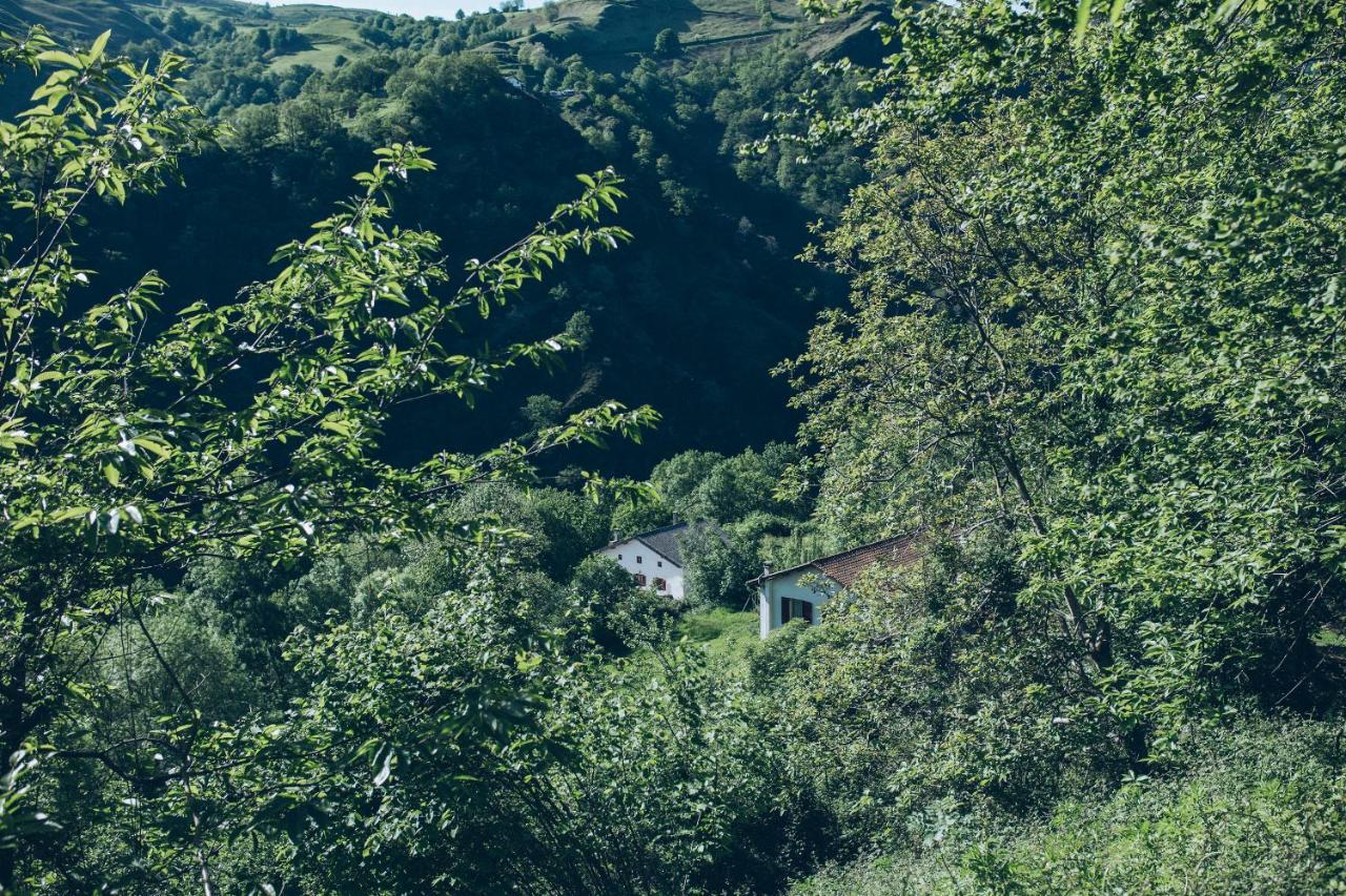 Casa Navarlaz S N Valcarlos Exteriér fotografie